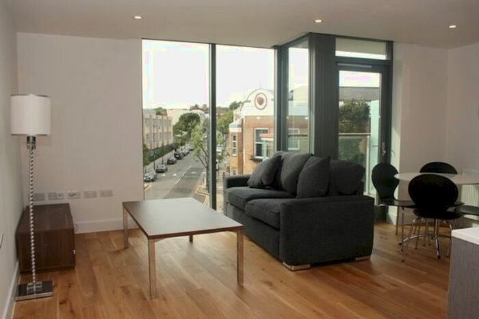 1 Bedroom Flat To Rent In Prebend Street, Islington, London, N1