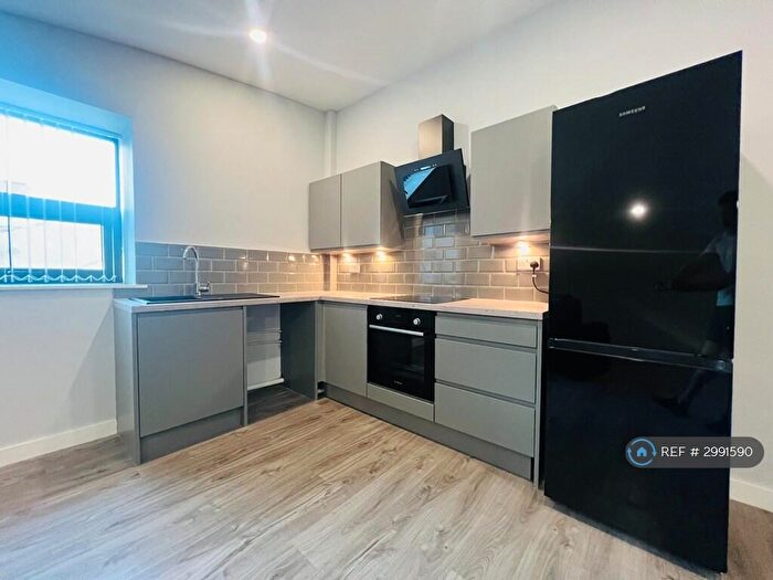 1 Bedroom Flat To Rent In Sunbridge Road, Bradford, BD1