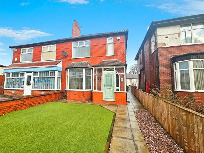 3 Bedroom Semi Detached House To Rent In Chorley Old Road, Bolton, Greater Manchester, BL1
