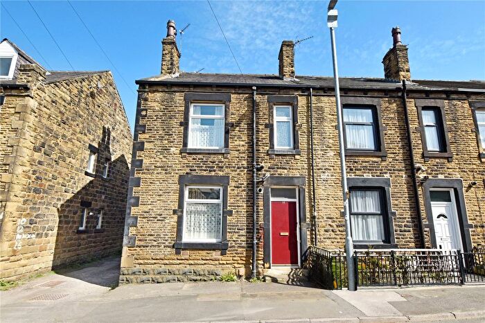 1 Bedroom Terraced House For Sale In Clough Street, Morley, Leeds, West Yorkshire, LS27