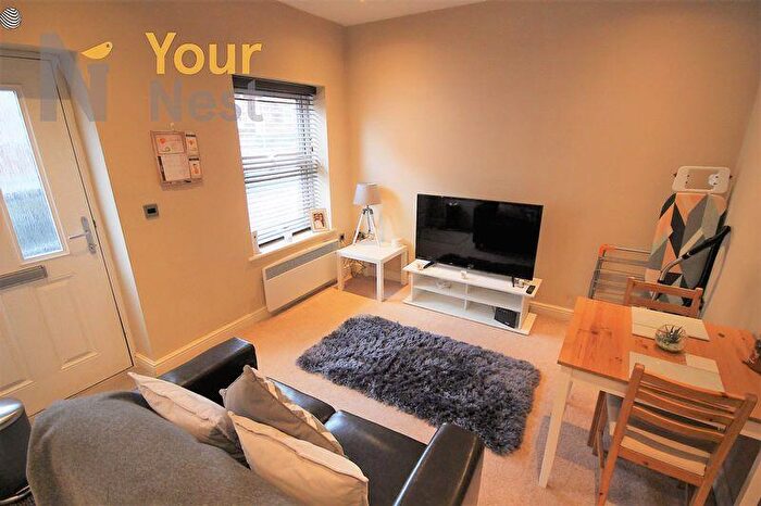 1 Bedroom Apartment To Rent In Granby Street, Headingley, Leeds, LS6