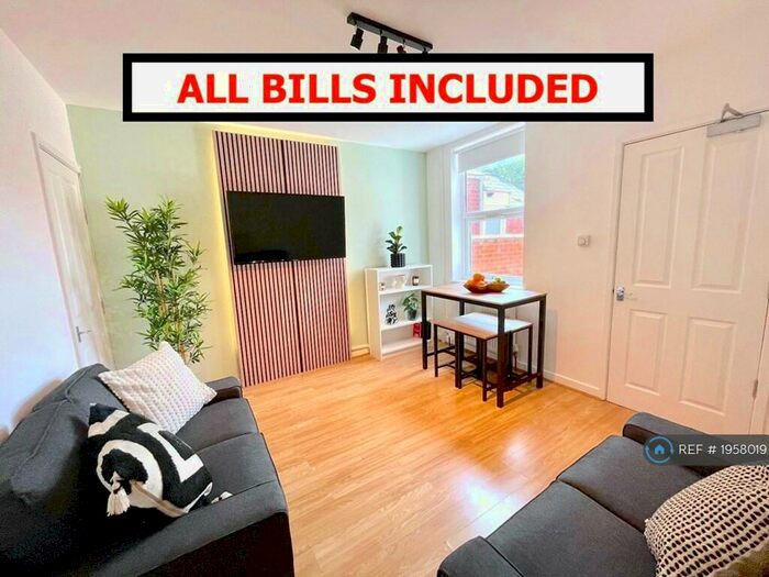 4 Bedroom Terraced House To Rent In St. Margaret Road, Coventry, CV1