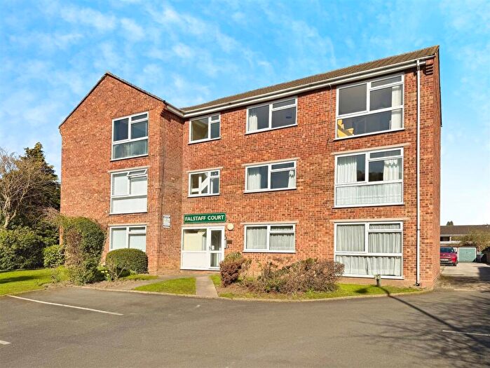 2 Bedroom Apartment For Sale In Falstaff Court, Guild Street, Stratford-Upon-Avon, CV37