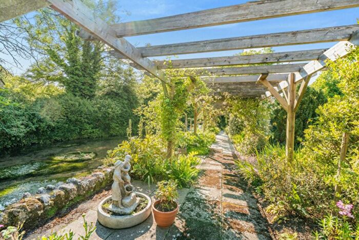 6 Bedroom Detached House For Sale In Church Street, Weymouth, DT3