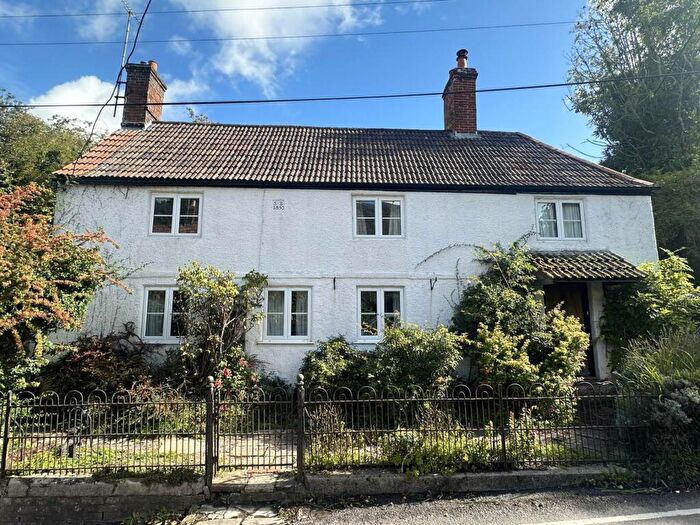 3 Bedroom Detached House To Rent In Bratton, Westbury, BA13