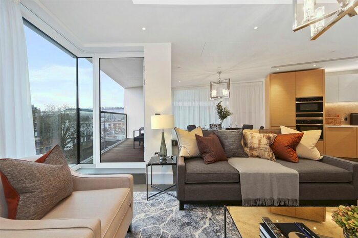 2 Bedroom Flat To Rent In Benson House, Radnor Terrace, London, W14