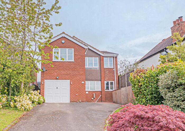 4 Bedroom Detached House For Sale In Main Road, Meriden, CV7