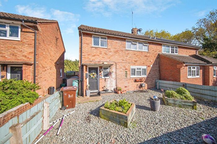 3 Bedroom Semi-Detached House For Sale In Monkwick Avenue, Colchester, CO2
