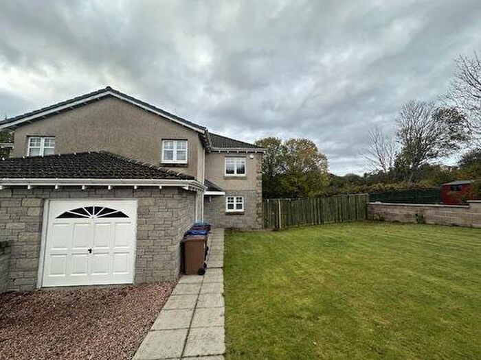 4 Bedroom Semi-Detached House To Rent In Ballumbie Drive, Dundee, DD4