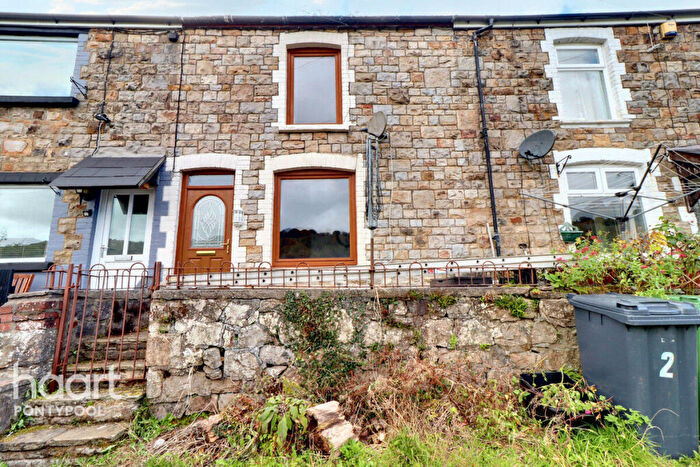 2 Bedroom Cottage For Sale In Snail Creep Terrace, Pontypool, NP4