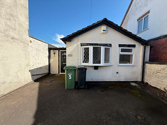1 Bedroom Detached Bungalow For Sale In Cecil Street, Old Quarter, Stourbridge, DY8