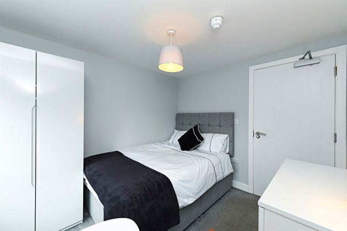 1 Bedroom Flat To Rent In Varsity Beeston, NG9