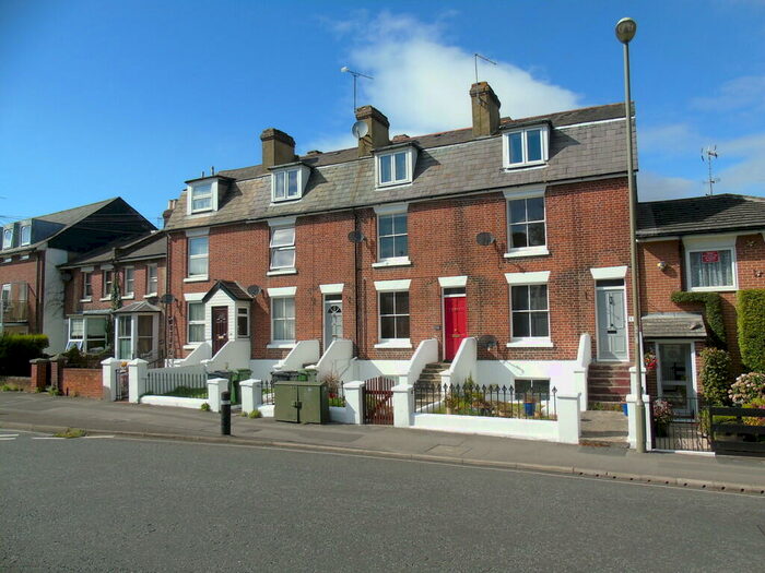 2 Bedroom Apartment To Rent In Stockbridge Road, Winchester, SO22
