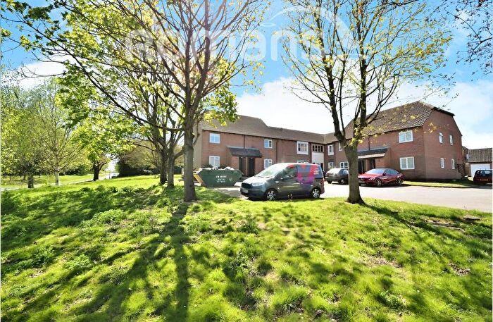 Studio To Rent In Rosehip Way, Lychpit, RG24