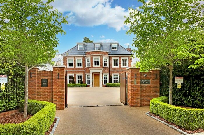 5 Bedroom Detached House To Rent In Horsegate Ride, Ascot, Berkshire, SL5