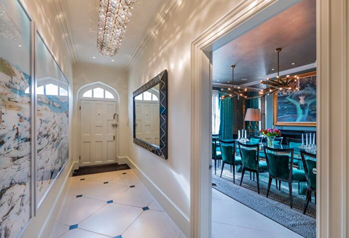 5 Bedroom Detached House For Sale In St. Katharines Precinct, Regent's Park, London, NW1