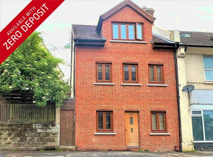 3 Bedroom Maisonette To Rent In London Road, St. Leonards-On-Sea, TN37