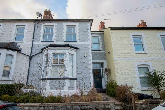 2 Bedroom Flat To Rent In John Street, Penarth, CF64
