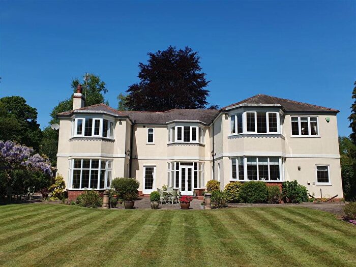 5 Bedroom House For Sale In Castle Farm Lane, Worksop, S80