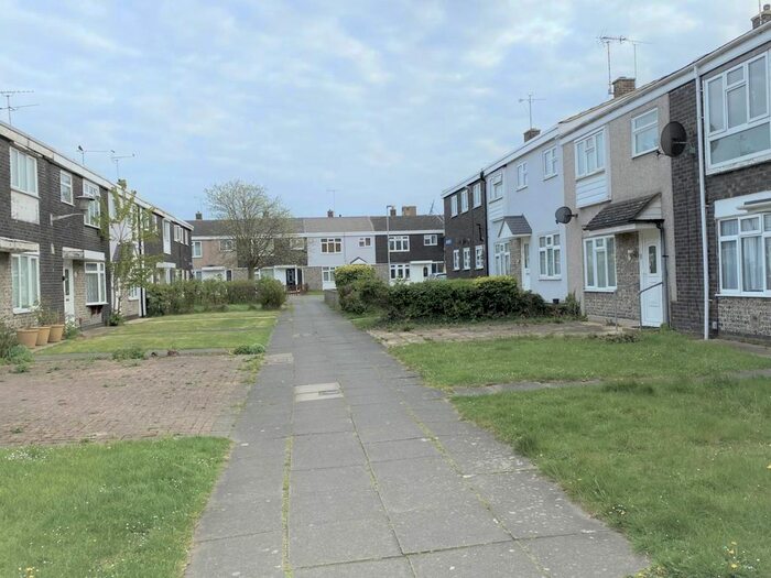 3 Bedroom Property To Rent In Braybrooke, Basildon, SS14