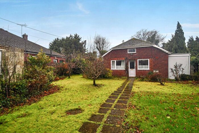 3 Bedroom Detached Bungalow For Sale In Cambridge Road, Wigmore, Gillingham, ME8