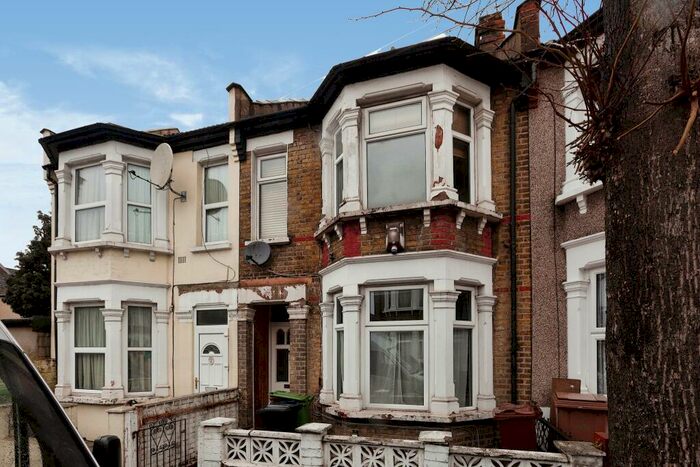 1 Bedroom Flat To Rent In Farmilo Road, Walthamstow, London, E17