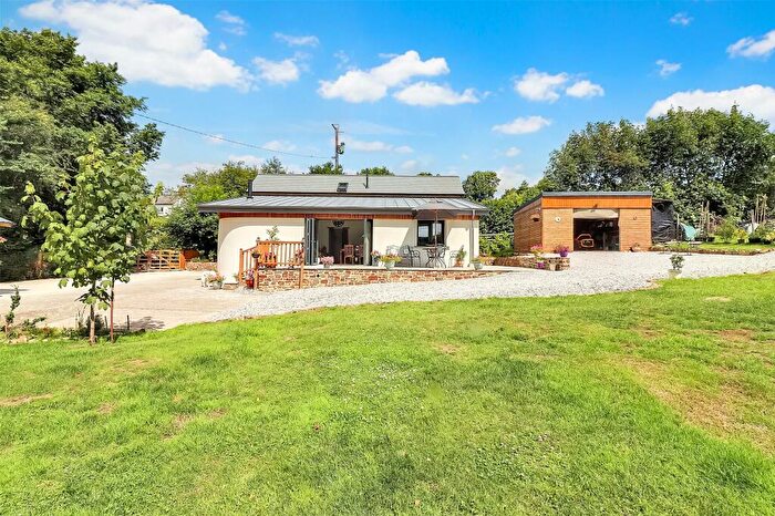 4 Bedroom House For Sale In Frithelstock, Torrington, Devon, EX38