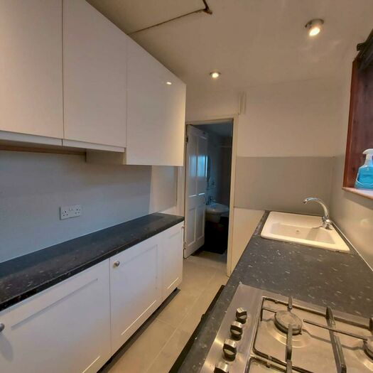 2 Bedroom Terraced House To Rent In Hartley Road, Luton, LU2