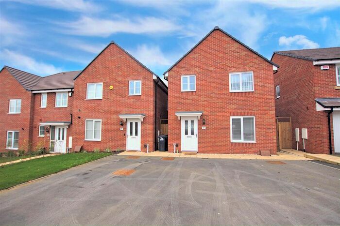 3 Bedroom Property To Rent In Hawker Close, Birmingham, B31