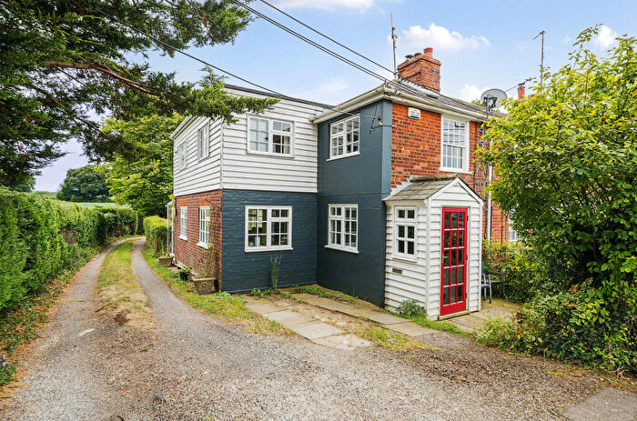 3 Bedroom End Of Terrace House For Sale In Throwley, Faversham, Kent, ME13