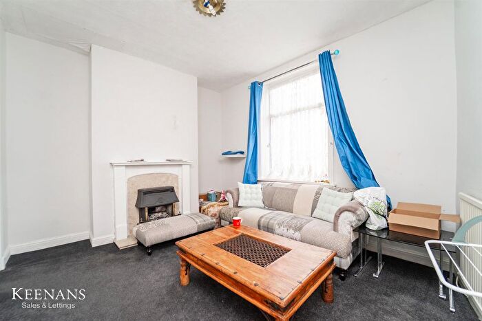 3 Bedroom End Terrace House To Rent In Woodlands Road, Nelson, BB9