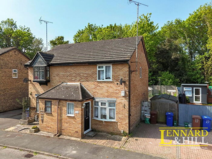 3 Bedroom Semi Detached House For Sale In Bankfoot, Badgers Dene, Grays, RM17