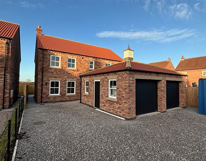 5 Bedroom Detached House For Sale In Nanrock Close, Eastrington, Goole, DN14