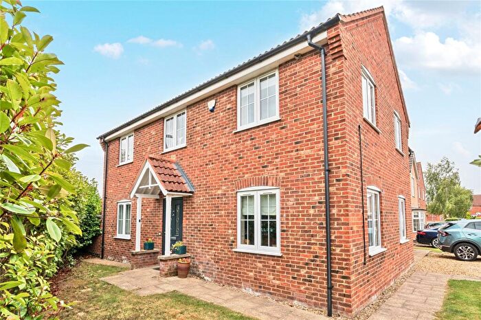 4 Bedroom Detached House For Sale In Ambassador Walk, Spalding, Lincolnshire, PE11