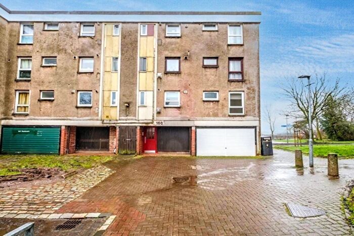 3 Bedroom Flat For Sale In Glenhove Road, Cumbernauld, Glasgow, G67