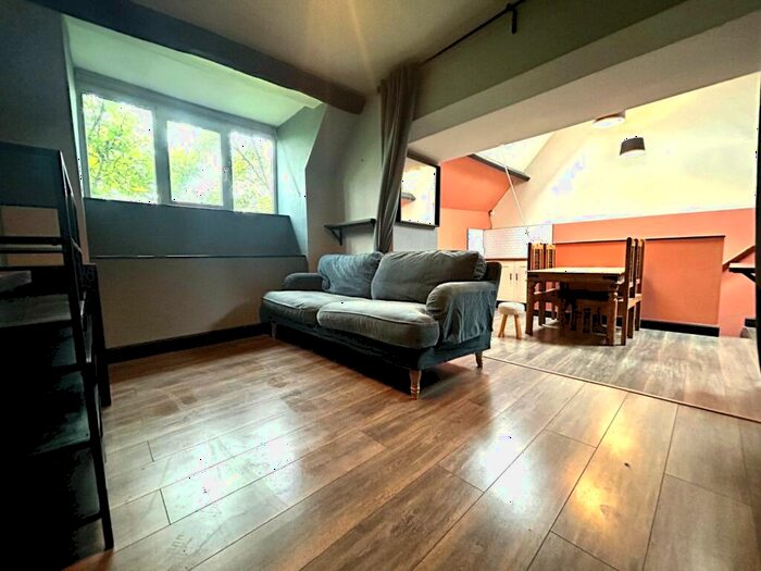 1 Bedroom Apartment To Rent In Chapel Mews, Cirencester Road, Fairford, GL7