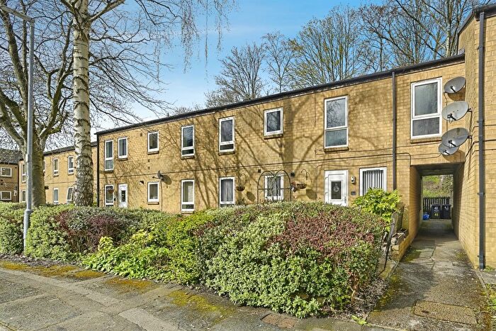 2 Bedroom Flat For Sale In Elphaborough Close, Mytholmroyd, Hebden Bridge, HX7