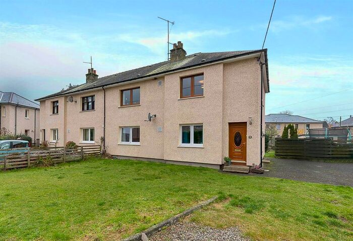 3 Bedroom Flat For Sale In Kings Road, Coupar Angus, Blairgowrie, PH13