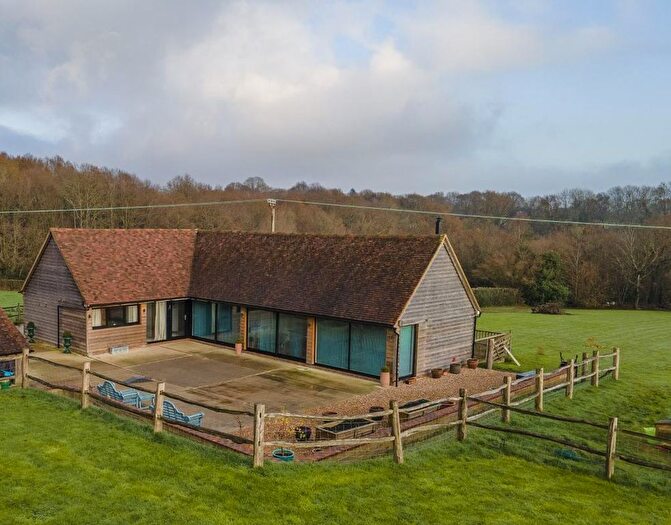 2 Bedroom Detached House To Rent In Trenley Lane, Cranbrook, TN18