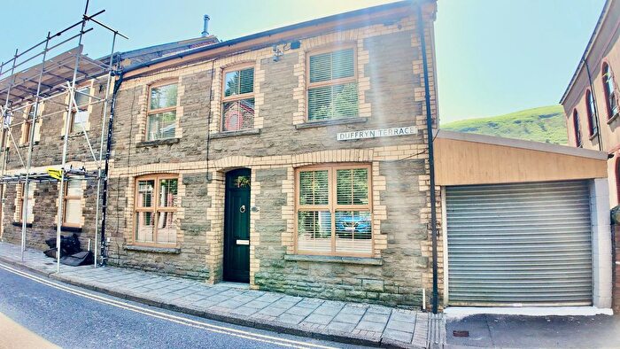 3 Bedroom Terraced House For Sale In Duffryn Terrace, Elliots Town, NP24
