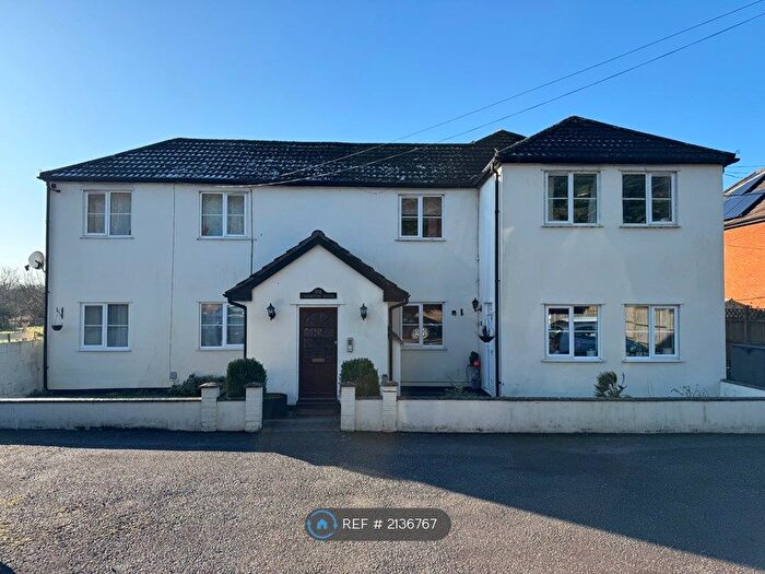 1 Bedroom Flat To Rent In Marshmead Close, Clarendon, Salisbury, SP5