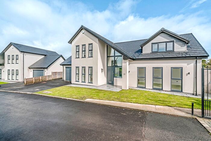 4 Bedroom Detached House For Sale In The Stables, Whittingham, PR3