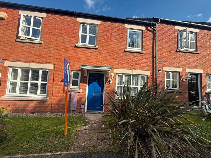 3 Bedroom Property To Rent In Kings Drive, Bristol, BS34