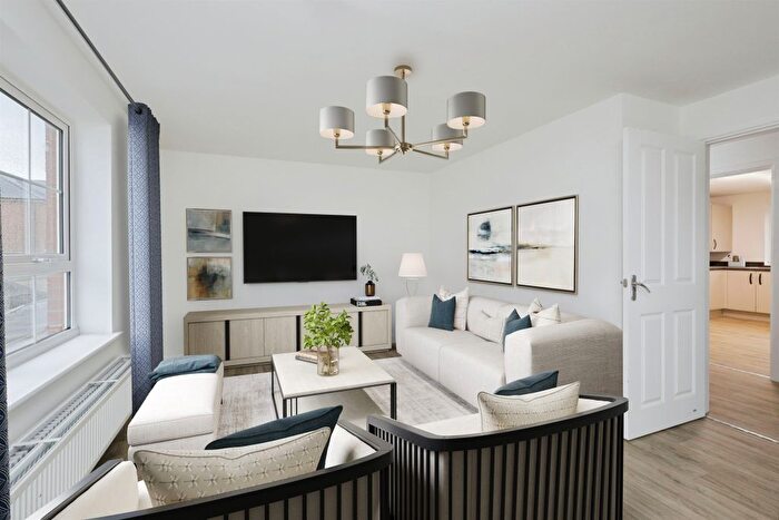 2 Bedroom Semi Detached House For Sale In Ross Frames Grove, Hailsham, BN27