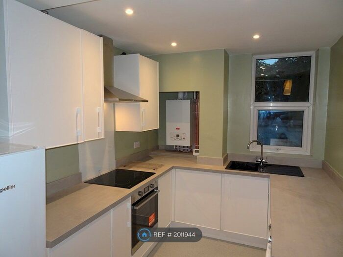 2 Bedroom Terraced House To Rent In Stanley Avenue, Manchester, M14