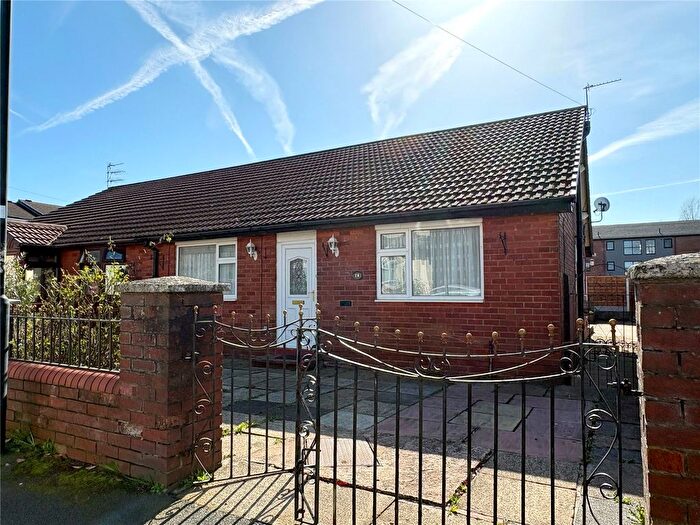 2 Bedroom Bungalow For Sale In Cobden Street, Heywood, Greater Manchester, OL10