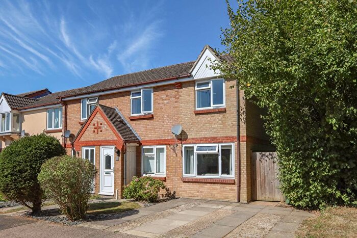 3 Bedroom End Of Terrace House For Sale In Winnet Way, Southwater, RH13