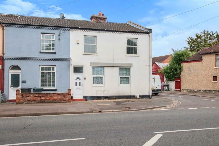3 Bedroom Maisonette To Rent In Forton Road, Gosport, PO12