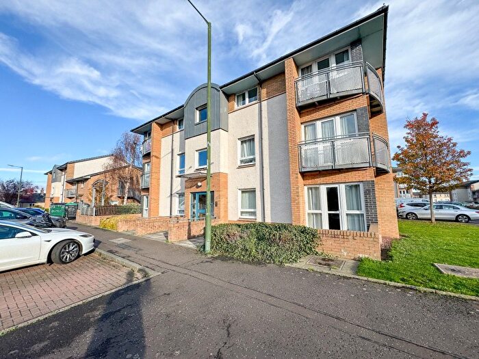 2 Bedroom Flat To Rent In Saughton Mains Street, Saughton, Edinburgh, EH11