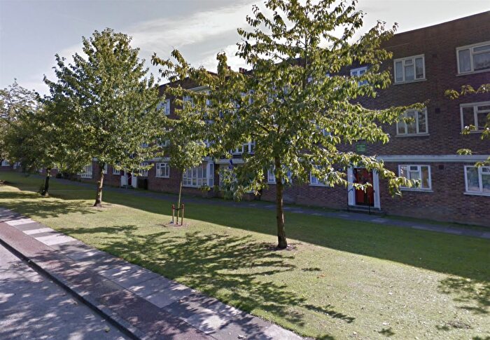 2 Bedroom Flat To Rent In Longbridge Road, Barking, IG11